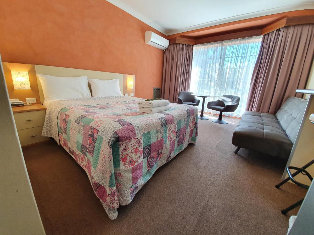 Motel Margeurita Куинбиан Экстерьер фото