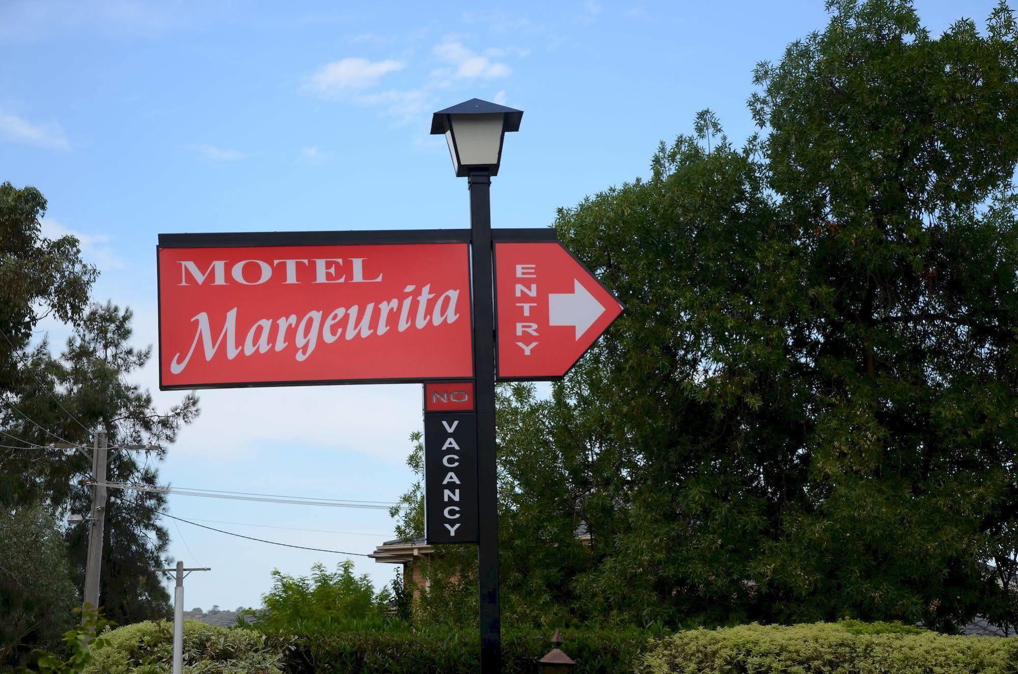 Motel Margeurita Куинбиан Экстерьер фото